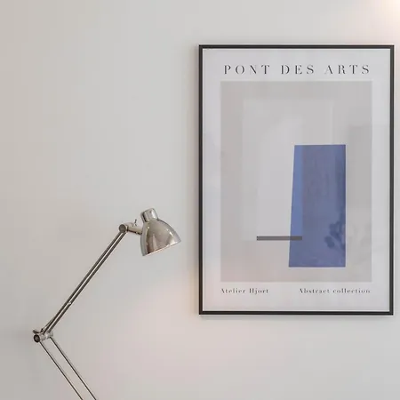 Liiiving In - Urban Retreat *