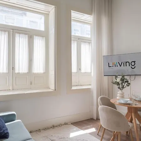 Liiiving In - Urban Retreat *