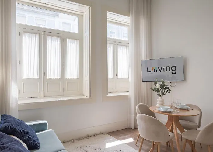 Liiiving In - Urban Retreat *