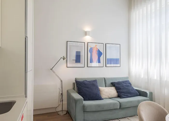 Liiiving In - Urban Retreat Oporto