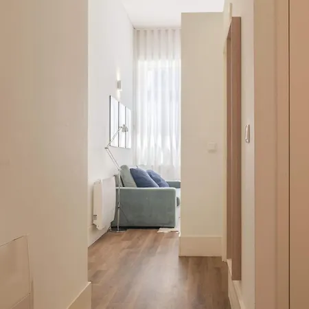 Liiiving In - Urban Retreat 波尔图